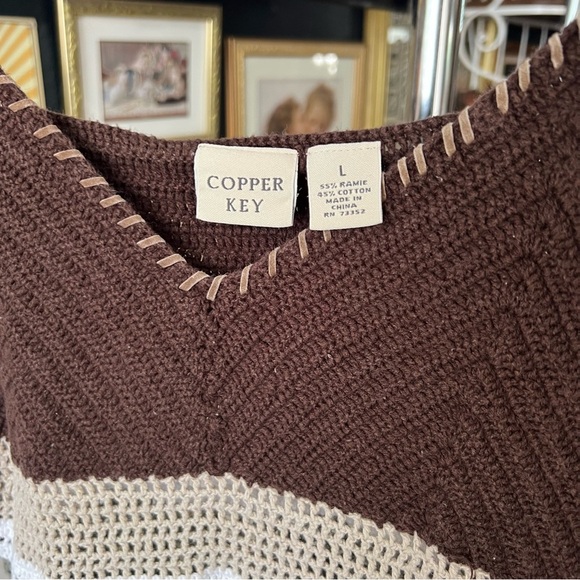 Copper Key Brown and Cream Crochet Tank Top Large - Picture 2 of 6